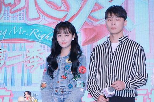 两个人吃瓜的娱乐圈小说,娱乐圈双星吃瓜大揭秘